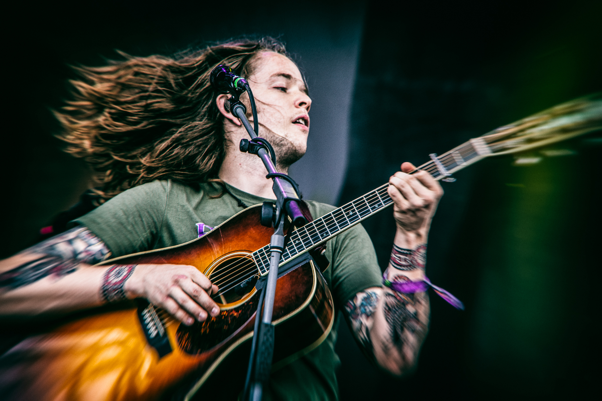 Billy Strings in concert